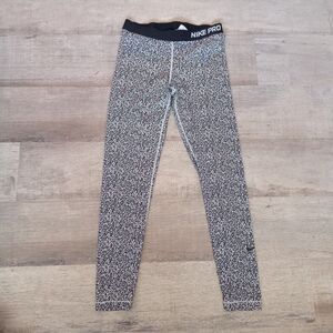 Nike Pro Leggings Women's Size Large L Black /White